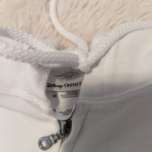 BNWOT Disney Cruise Line Zip Hoodie - Picture 4 of 4